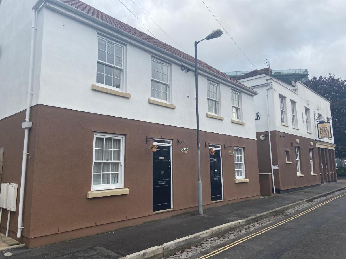 Pensjonat The Ashton Gate Mews Bristol